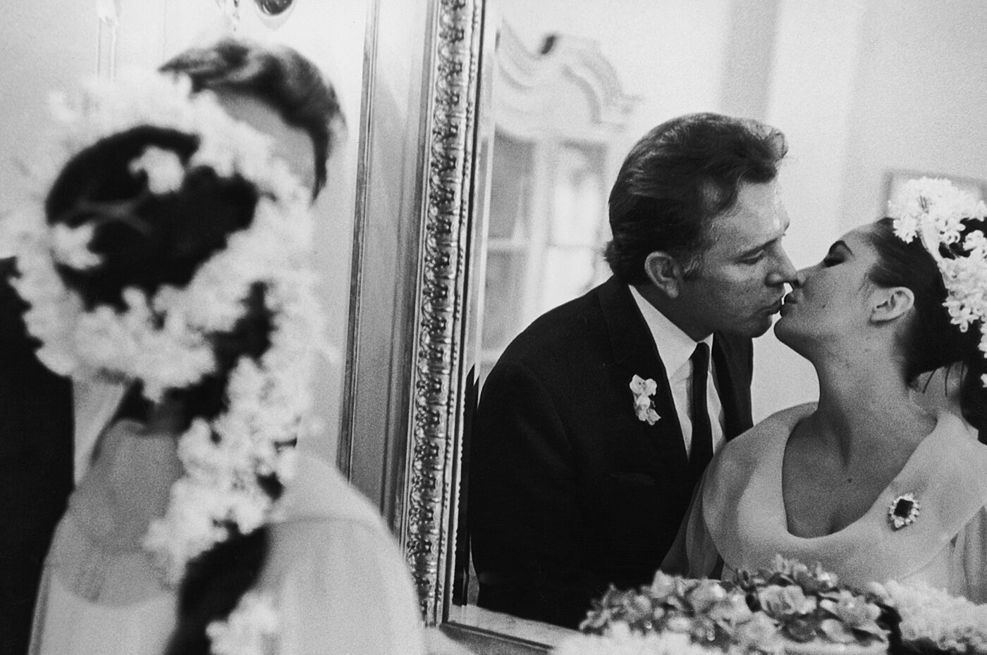 Elizabeth Taylor - Honoring the Anniversary of Elizabeth and Richard's  First Wedding with Details from the Event