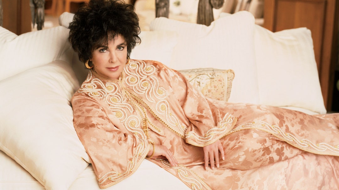 Elizabeth Taylor At Home 